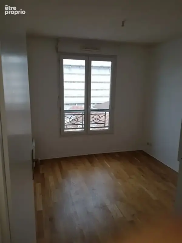 Appartement fort potentiel proche ligne 14 - photo 6