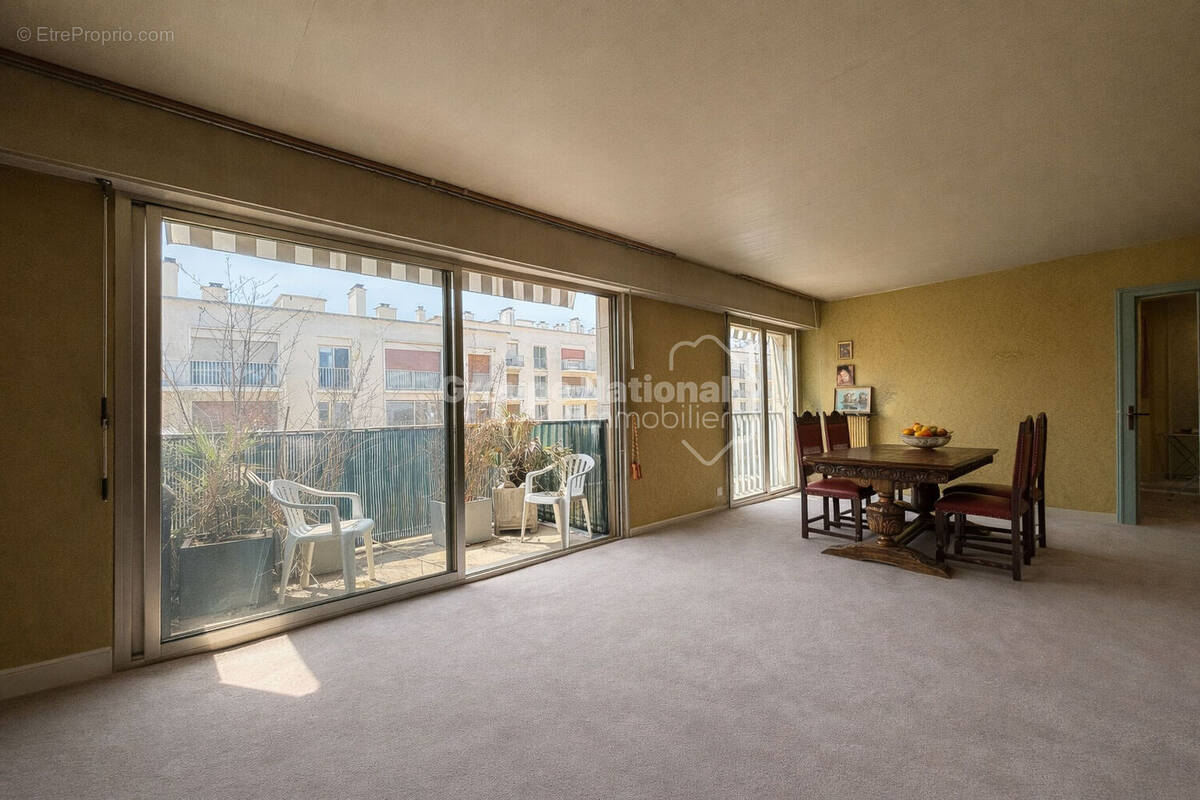 Appartement à VERSAILLES