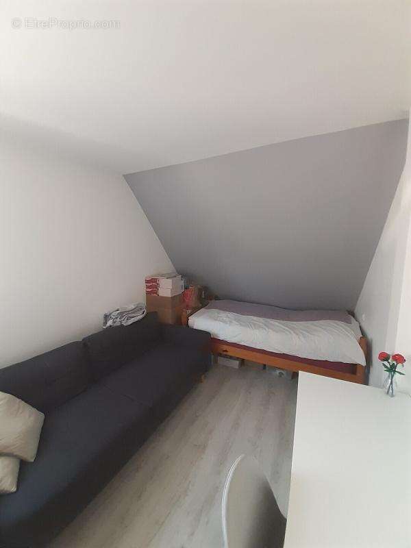 Maison de 2013 d'enriron  110 m², 5 pièces, terrain 307 m² - photo 7