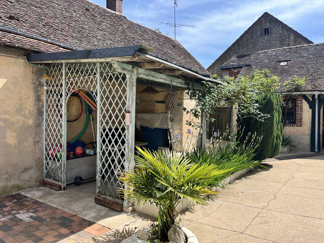 Maison à CHATILLON-COLIGNY