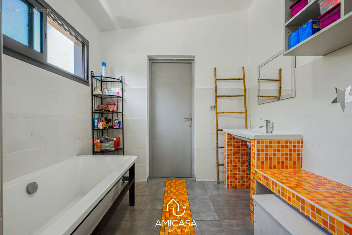 Maison à LA POSSESSION