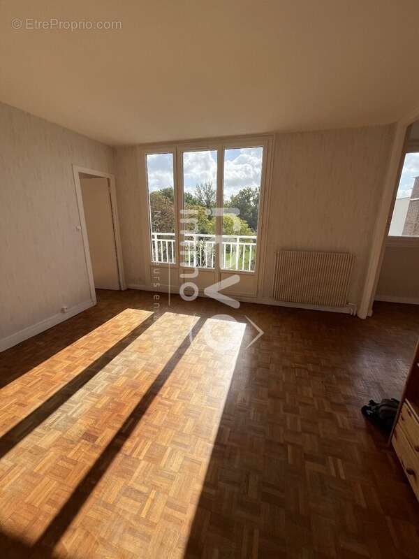 Appartement à VERSAILLES