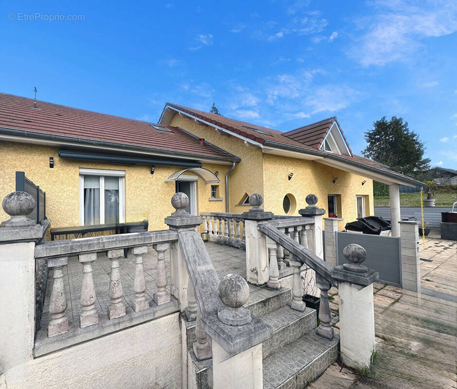 Maison à MONTFERRAND-LE-CHATEAU