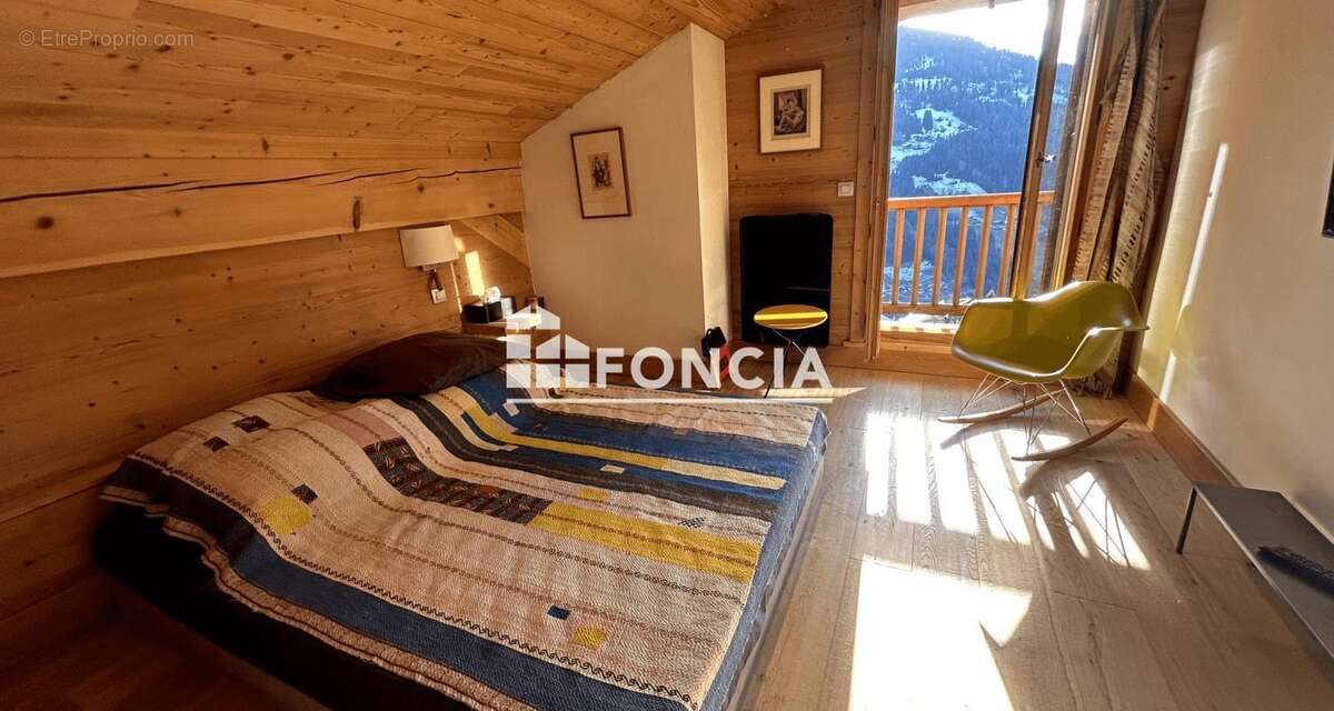 Appartement à HAUTELUCE