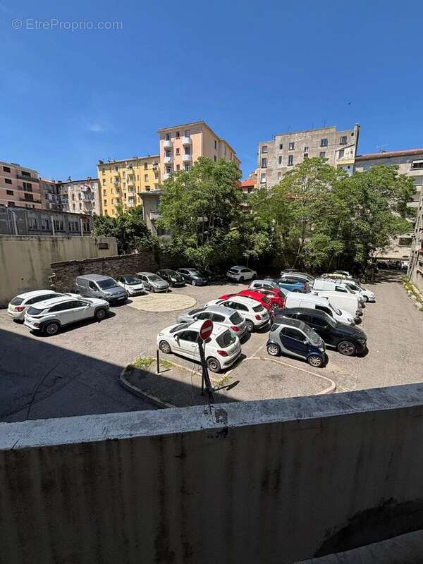 Appartement à SAN-MARTINO-DI-LOTA