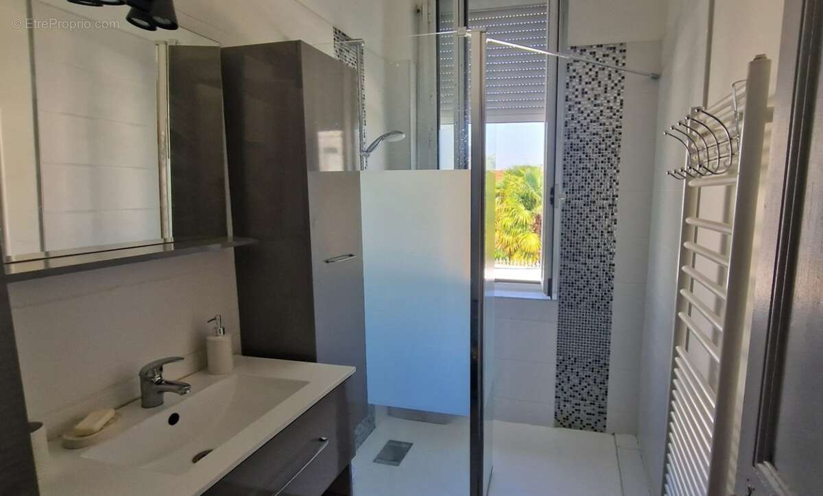 16 ANGOULEME quartier V Hugo. Maison à vendre 3 pièces et jardin - photo 6