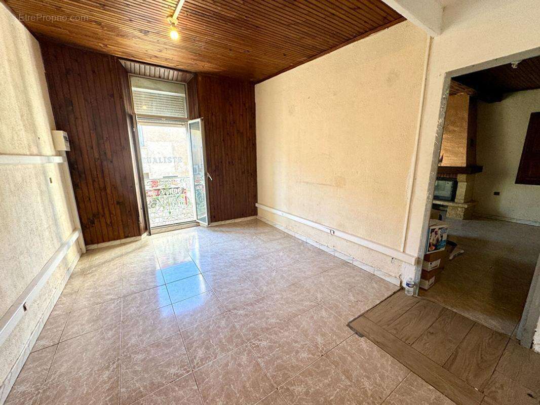 Appartement à PORT-DE-BOUC