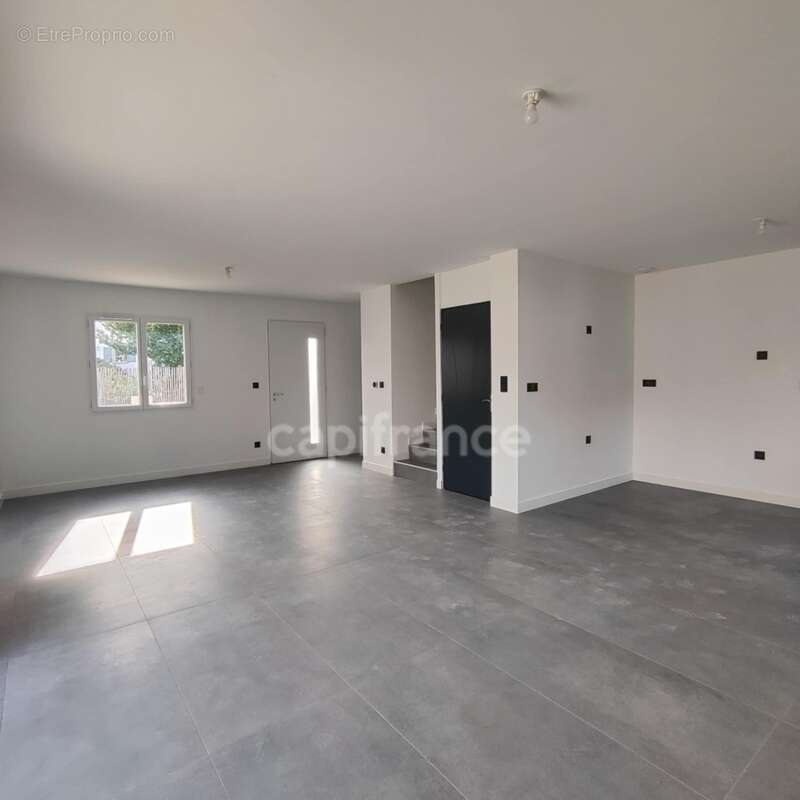 Maison à LE PONT-DE-BEAUVOISIN