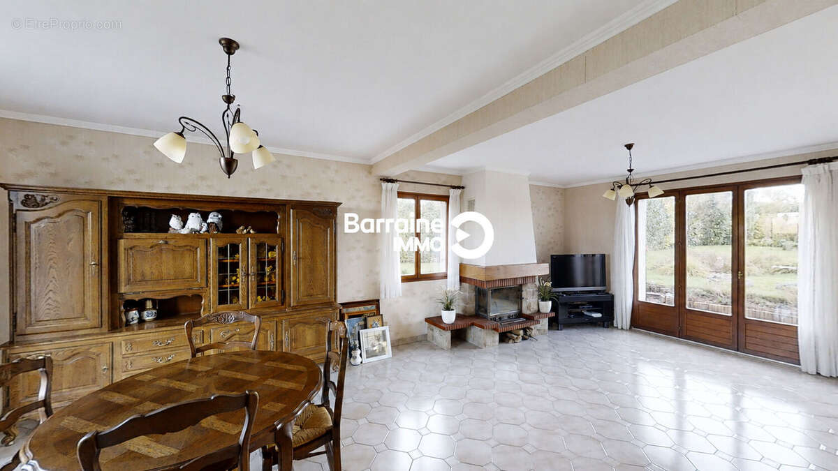 Maison spacieuse à vendre à ARGOL - photo 3