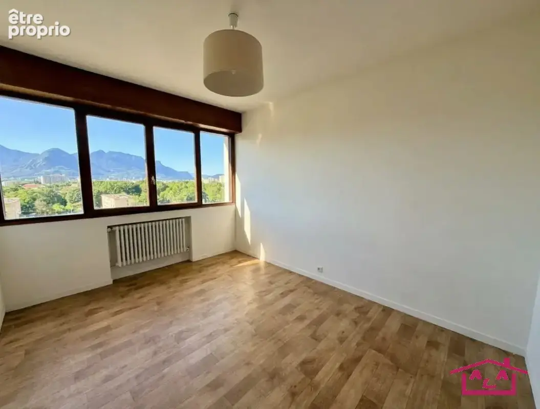 Appartement 4 pièces 88 m² à vendre à Echirolles (38130) - photo 5