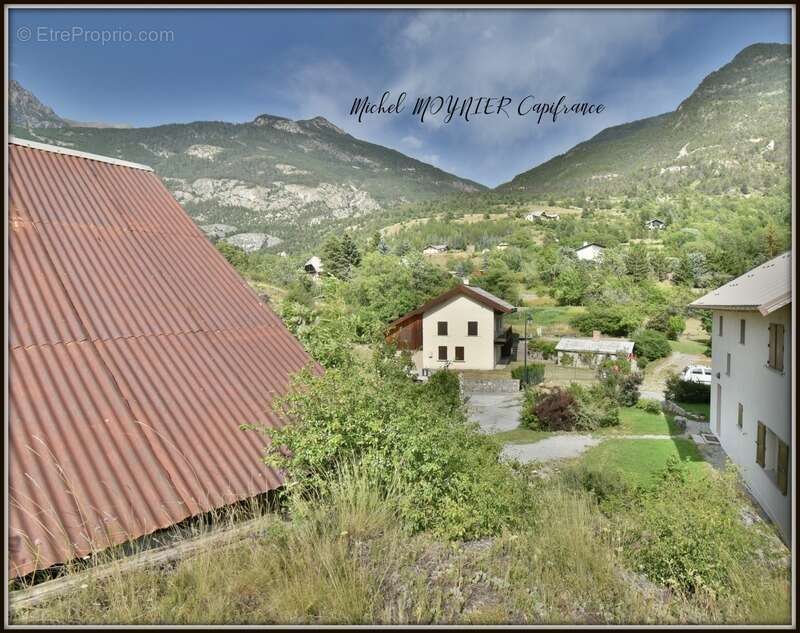 Bâtisse en pierre avec 97 m2 habitables et 600 m2 de potentiel, à LA ROCHE DE RAME (05) - photo 28
