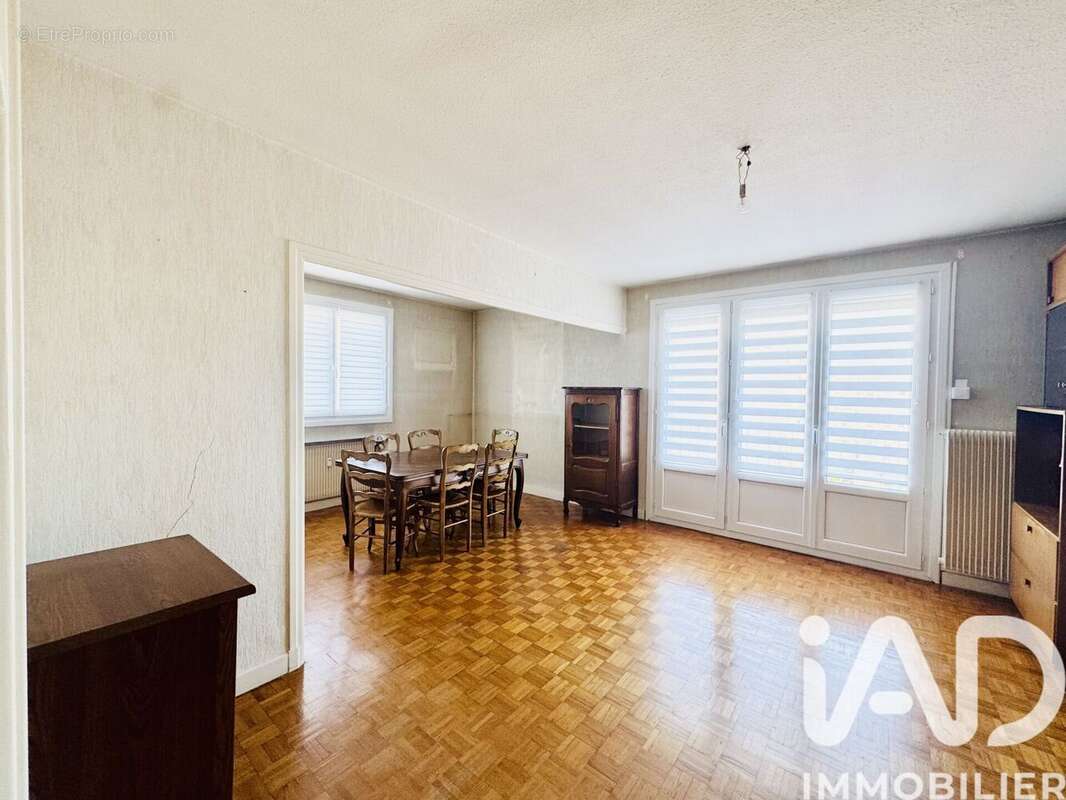 Photo 4 - Appartement à ROANNE