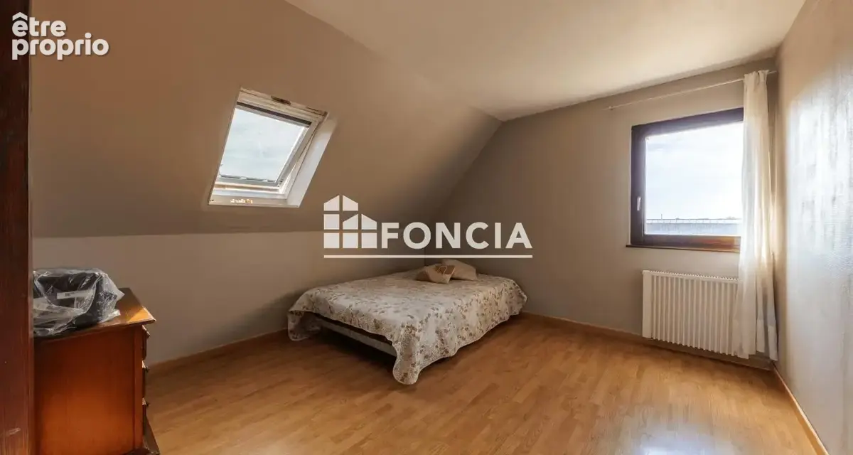 Maison -  115 m2 - 5 pieces -4  chambres - terrasse - sous-sol - terrain 400m2 - photo 14