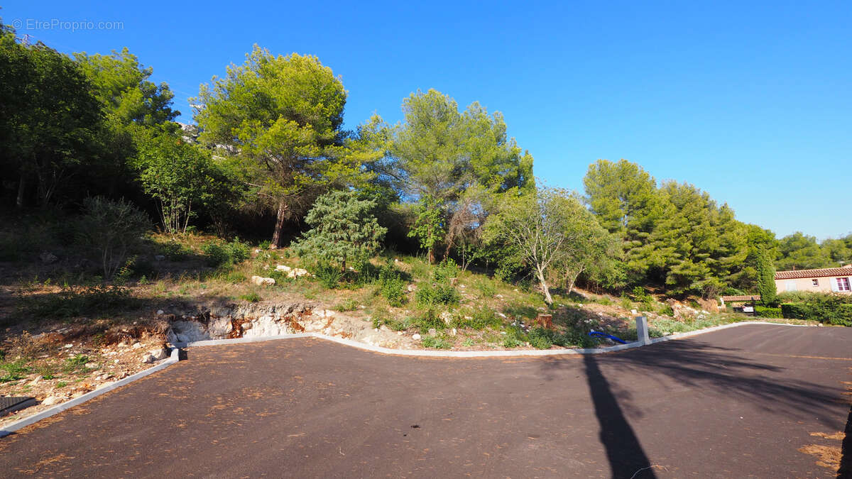 Terrain à LA TURBIE