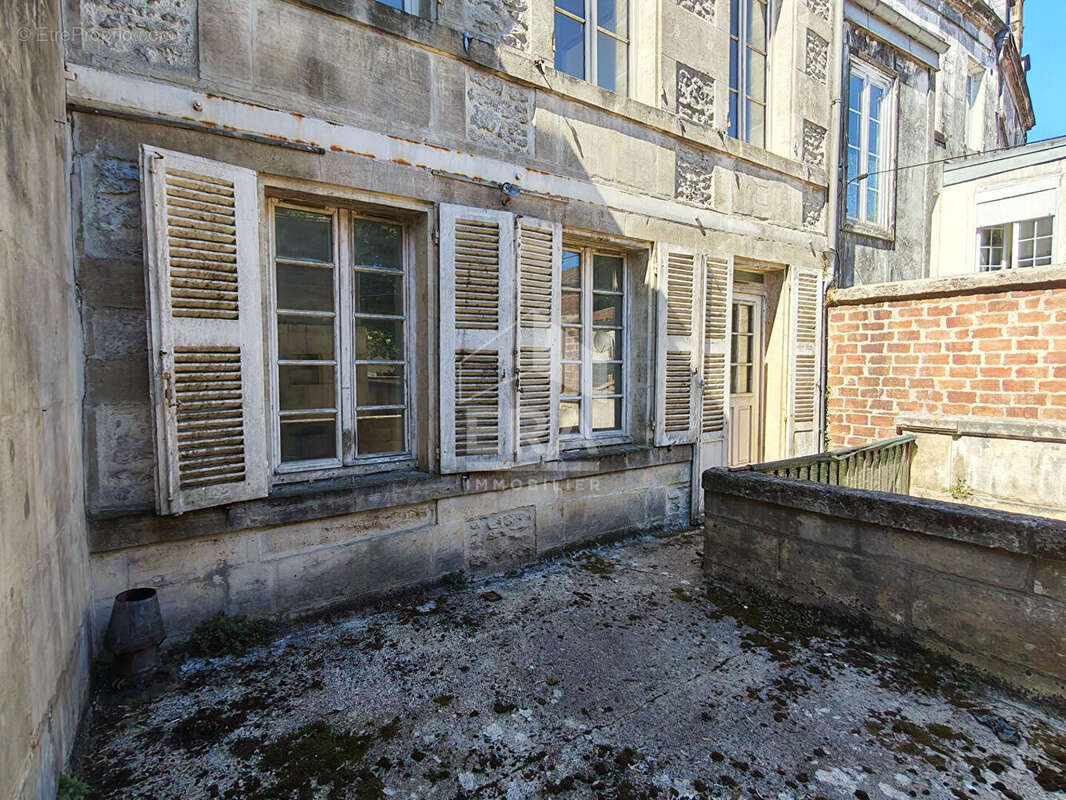 Immeuble 170m² à cognac - photo 16