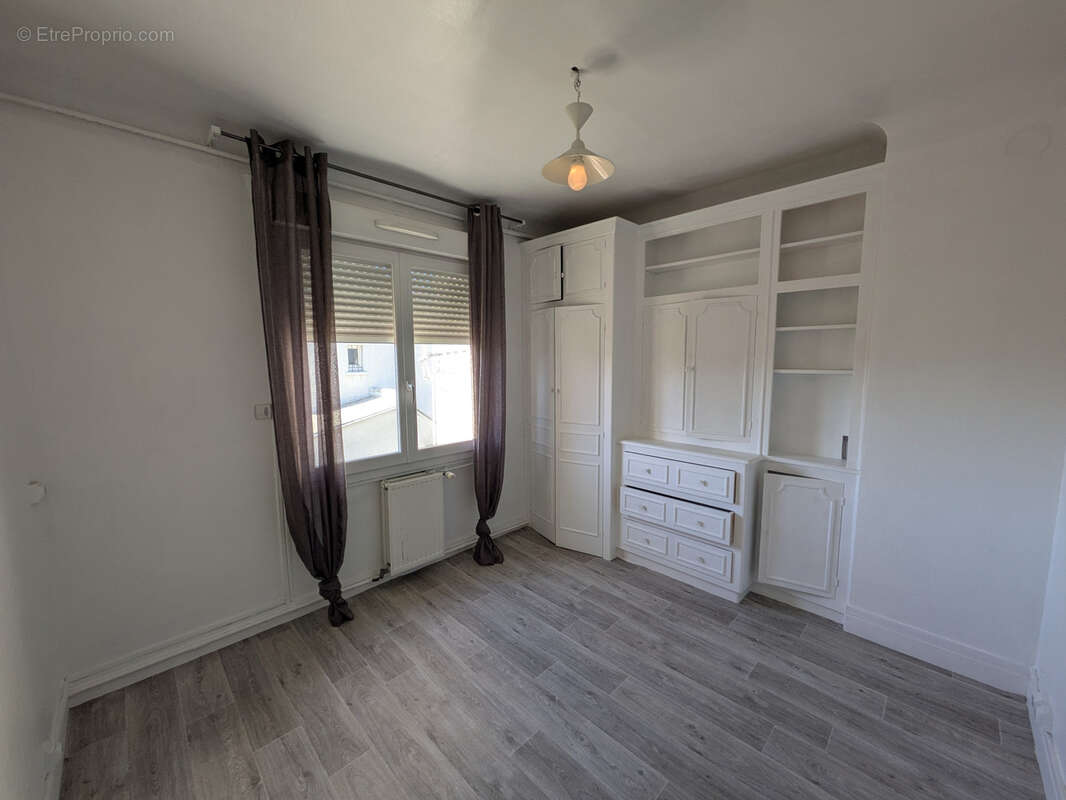 A vendre le mans - maison familiale 6 chambres - photo 9