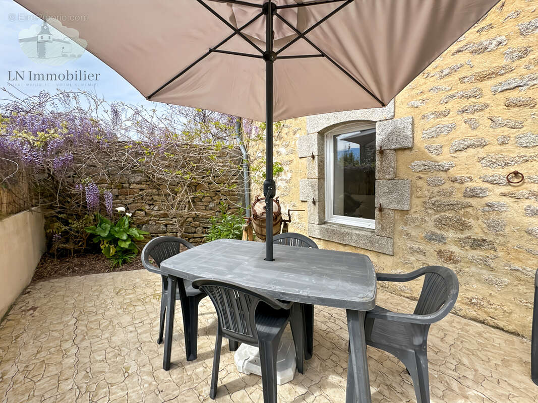 Maison à NEVEZ