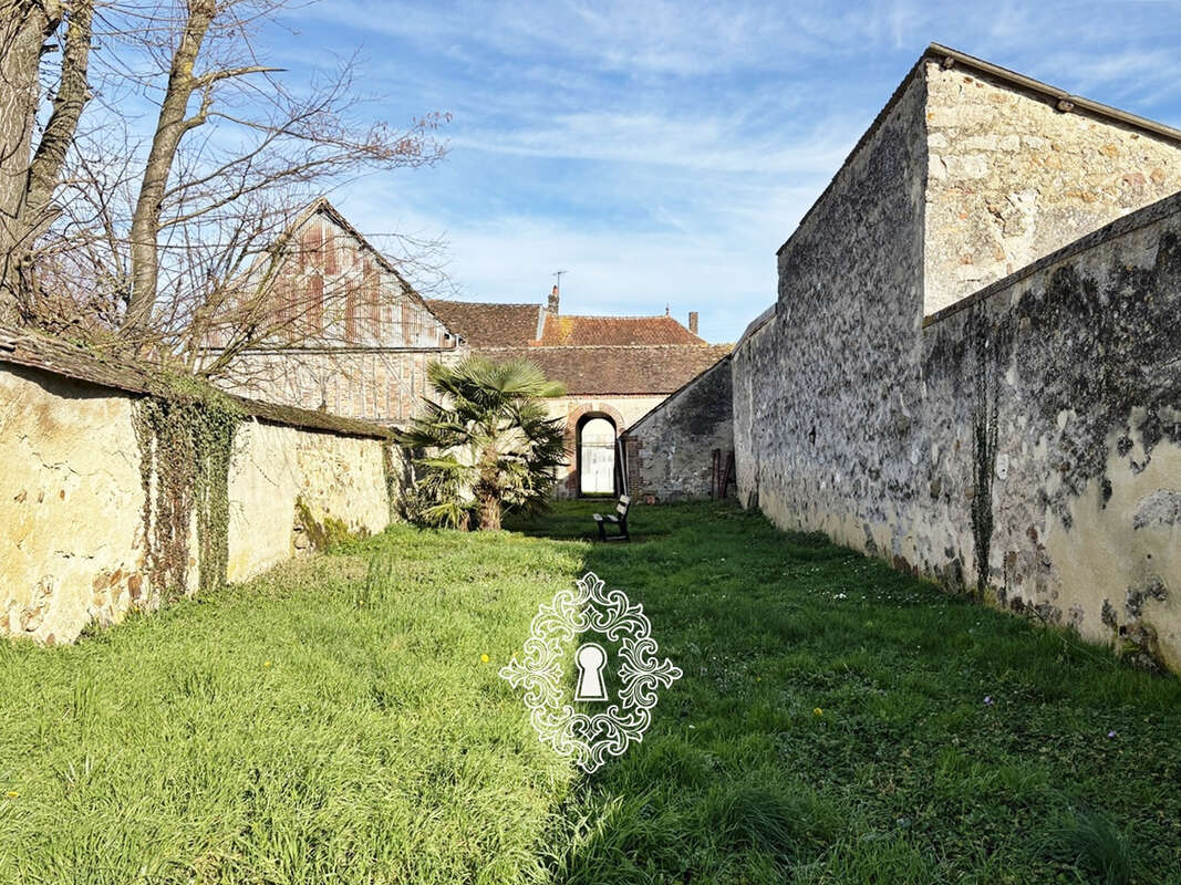 Maison à NOGENT-SUR-SEINE