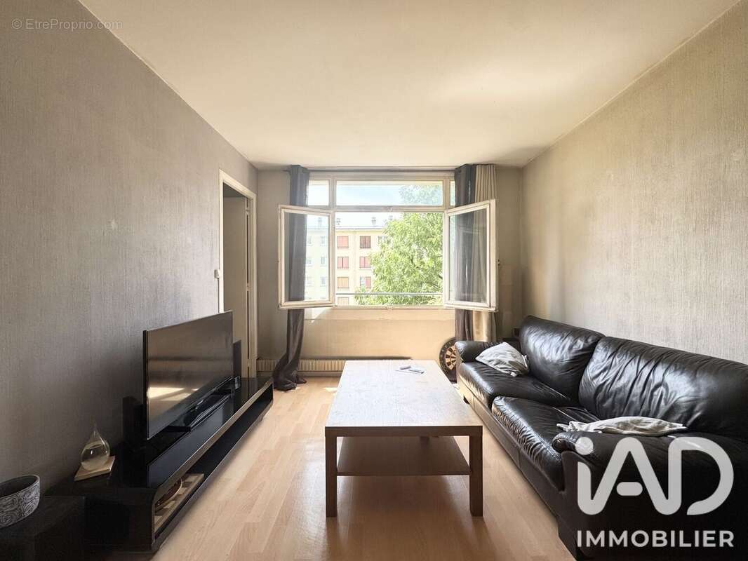 Photo 4 - Appartement à CHATILLON