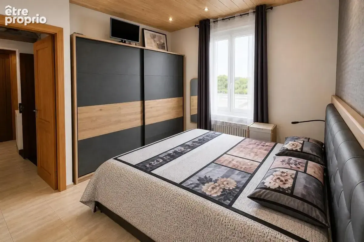 Maison de 6 pièces de 111 m² à Moulins-la-Marche - photo 7