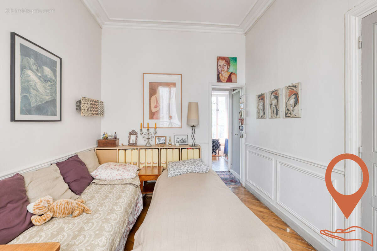 Appartement à PARIS-10E