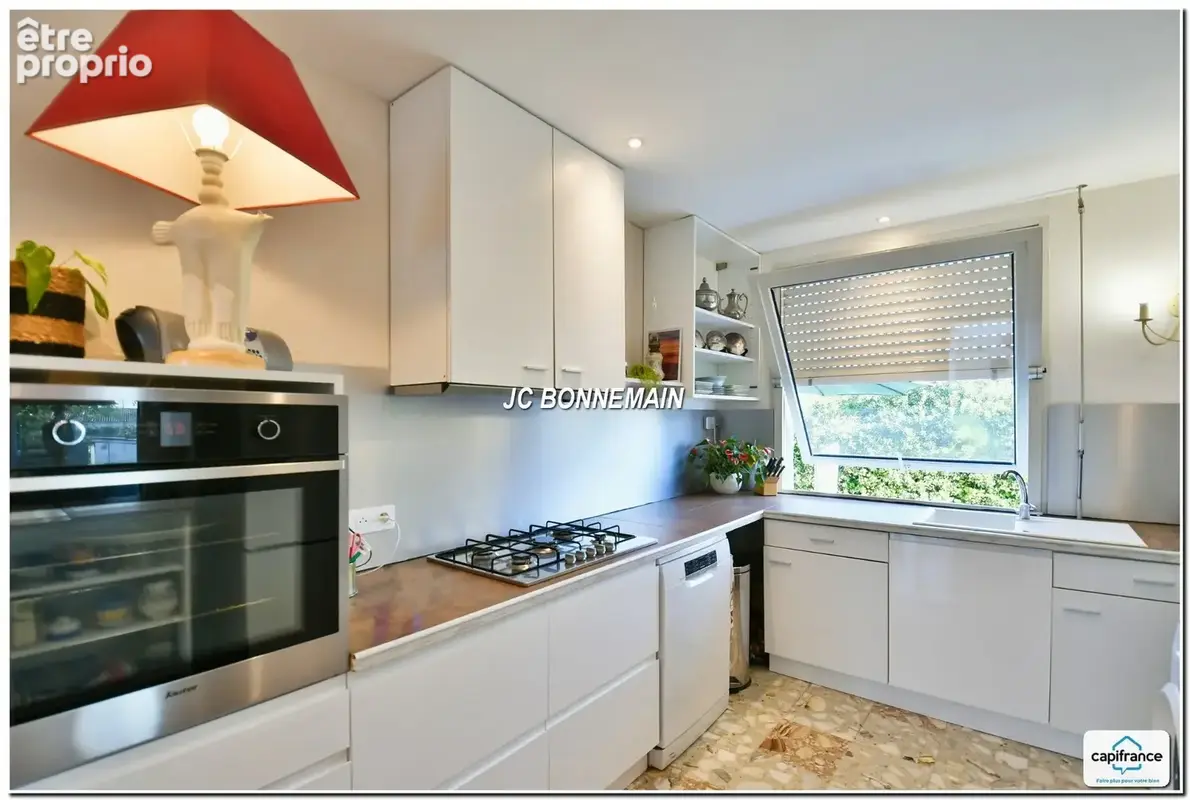 Maison plain-pied à vendre  proche Plages - LE CHATEAU D'OLERON (17) - 135 m² habitables - Terrain 1400 m² - 4 pièces - photo 12