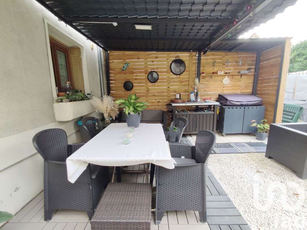 Photo 2 - Maison à LE MESNIL-AUBRY