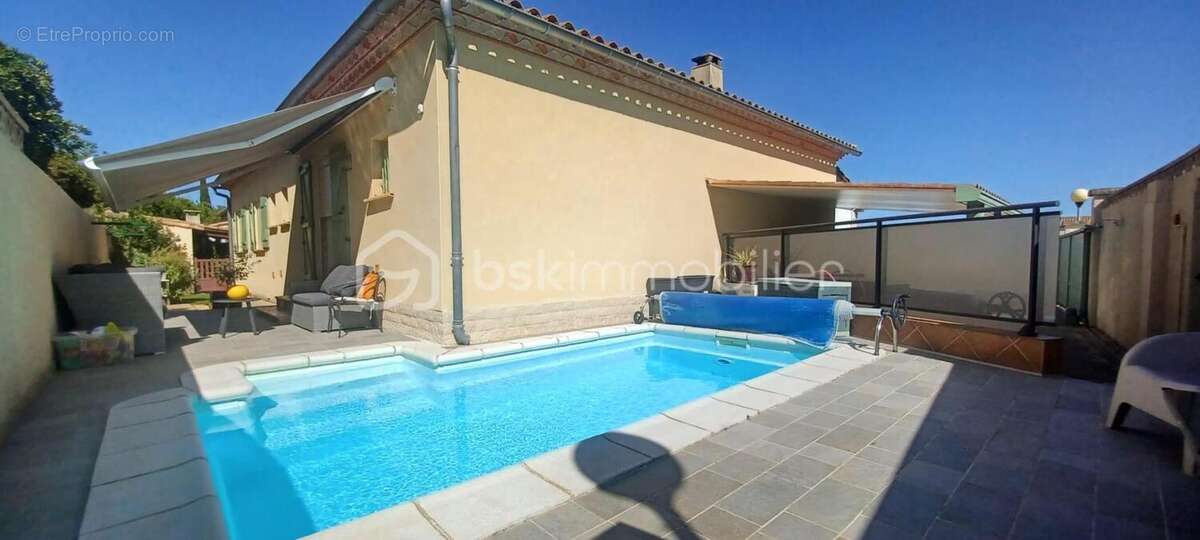 Villa  traditionnelle + studio a vendre - photo 8