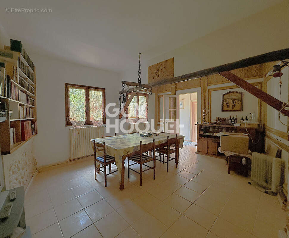 Maison à BALLANCOURT-SUR-ESSONNE