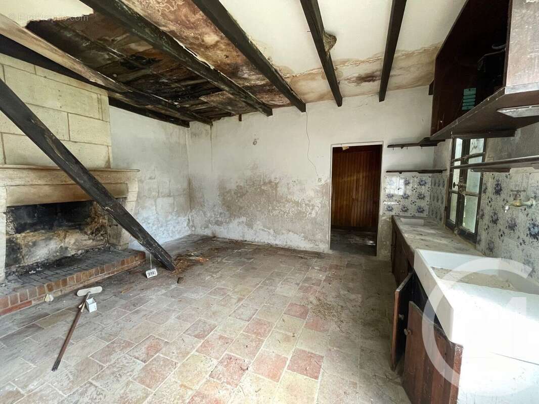 Maison à LES EGLISOTTES-ET-CHALAURES