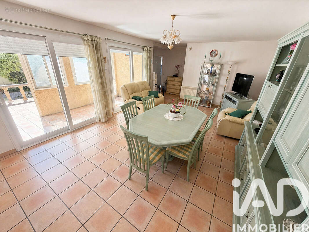 Photo 2 - Maison à ALENYA