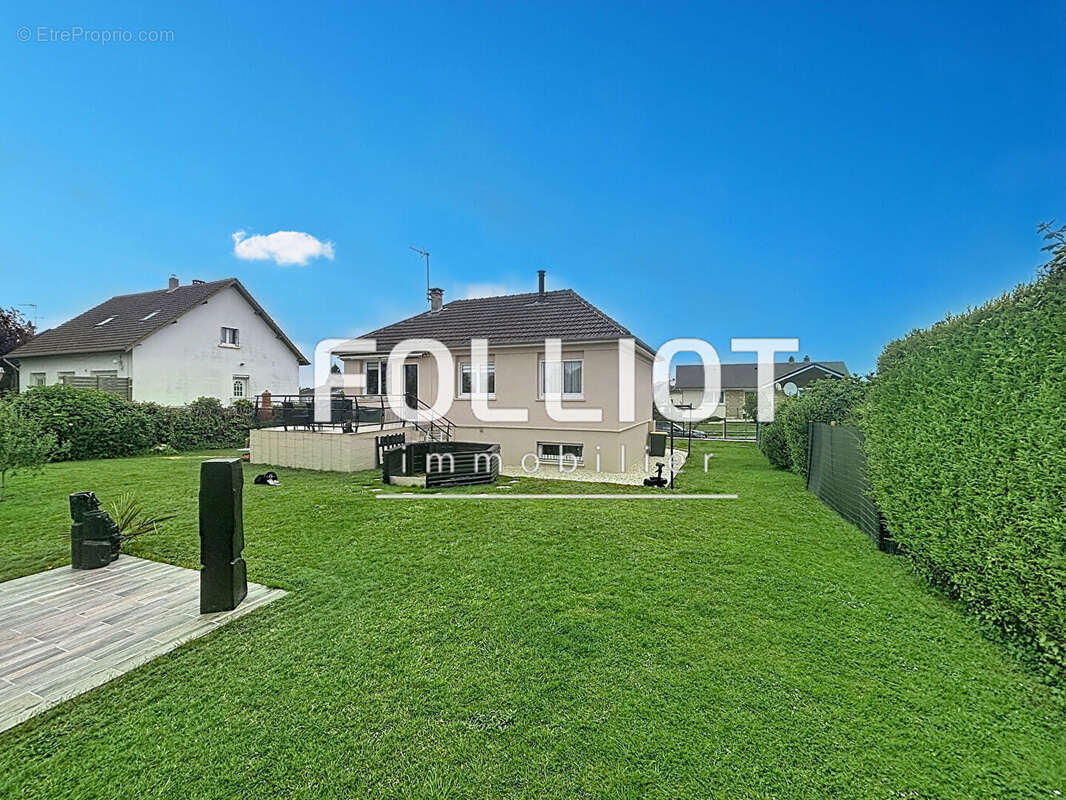 Maison 4 pièces à vendre à Putot en Auge - Réf 2792JC - photo 2