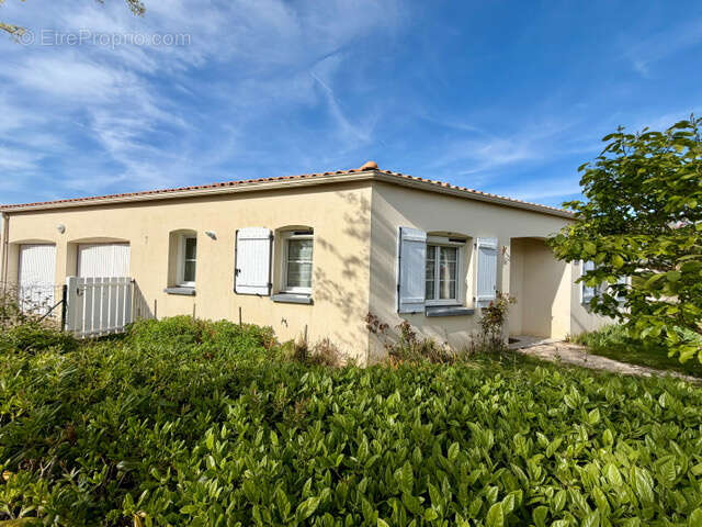 Maison à TALMONT-SAINT-HILAIRE