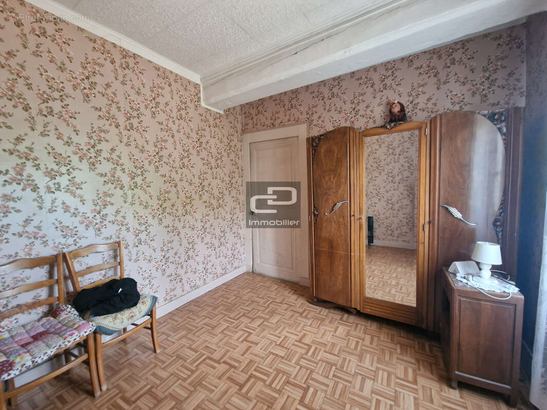Maison à CURIS-AU-MONT-D'OR