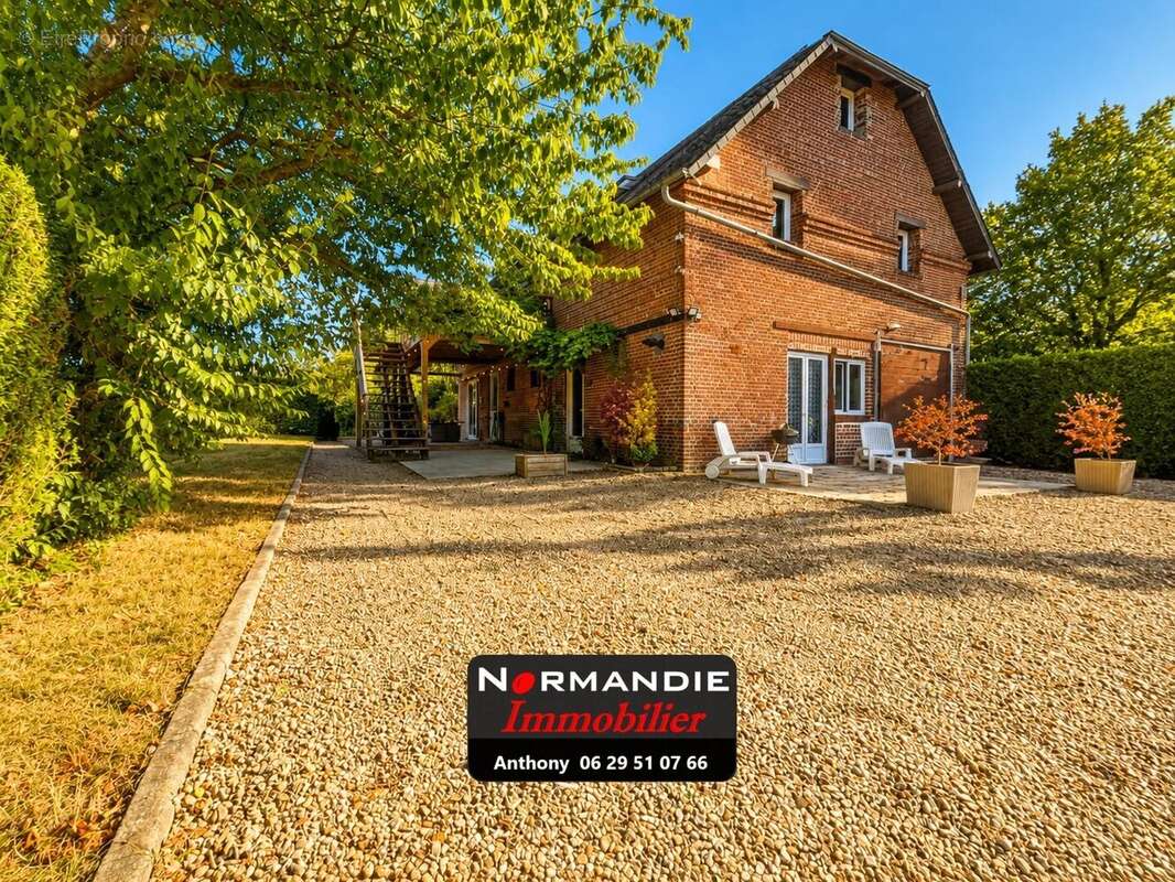 Propriété de charme avec piscine + appartement indépendant – 225 m² - photo 2