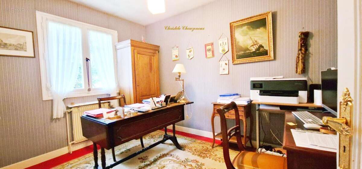 Maison à TERRASSON-LAVILLEDIEU