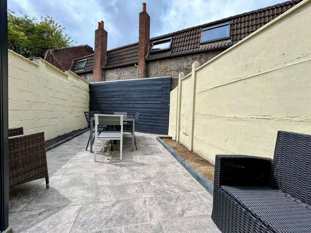 Maison à WAMBRECHIES