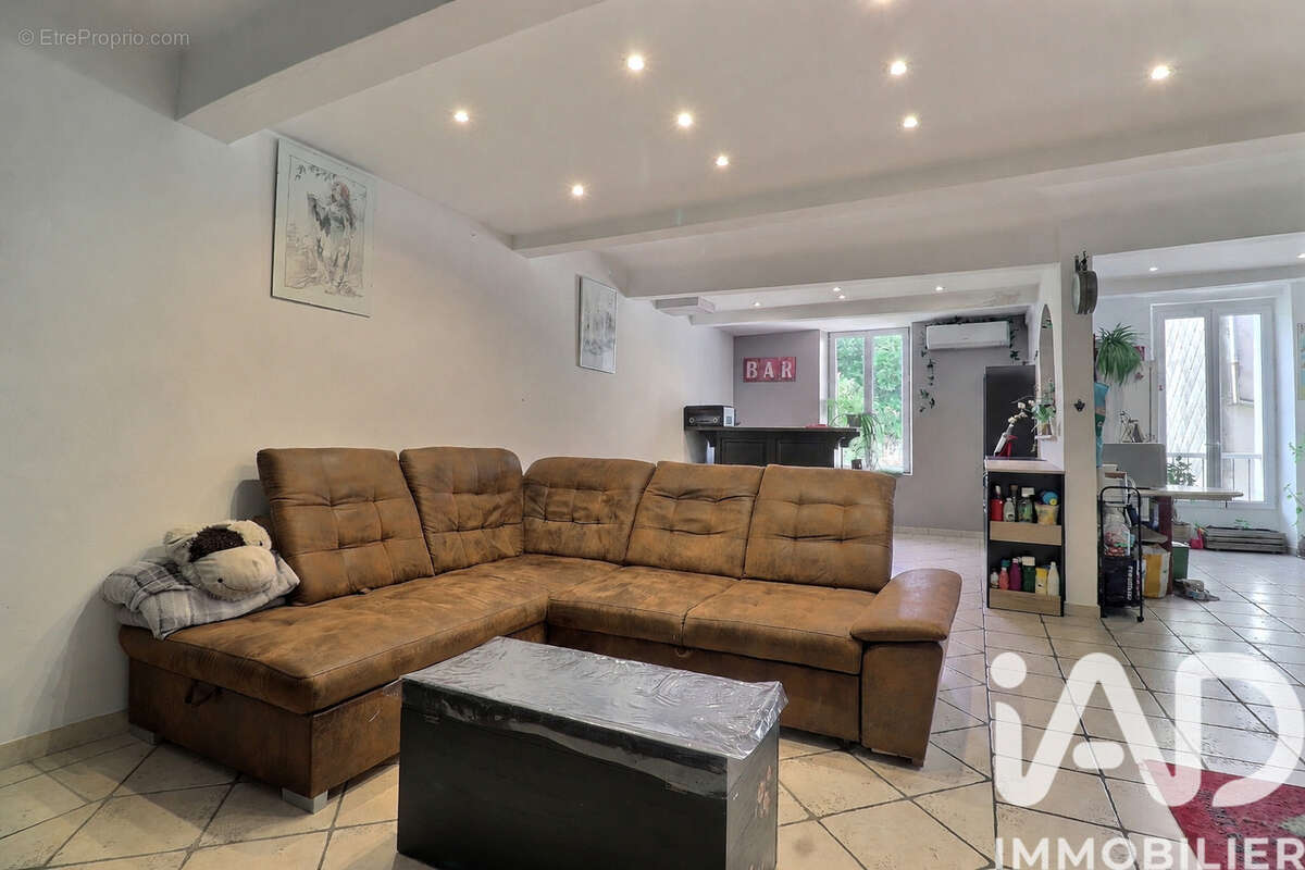 Photo 3 - Appartement à ROUGIERS