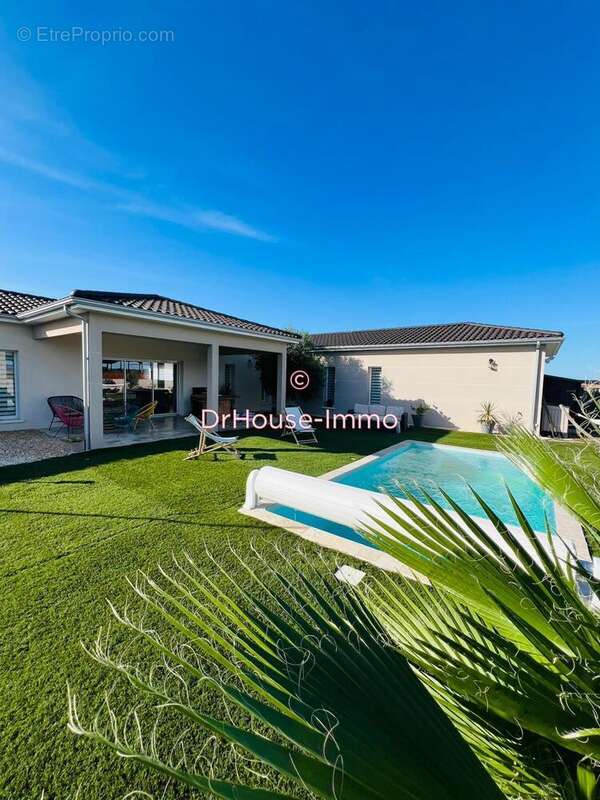 Maison à SAINT-LAURENT-DES-VIGNES