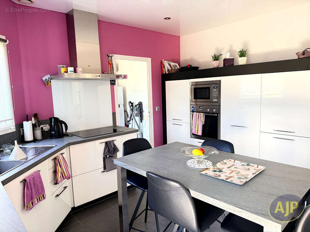 Vaste maison  st herblain bourg - photo 9