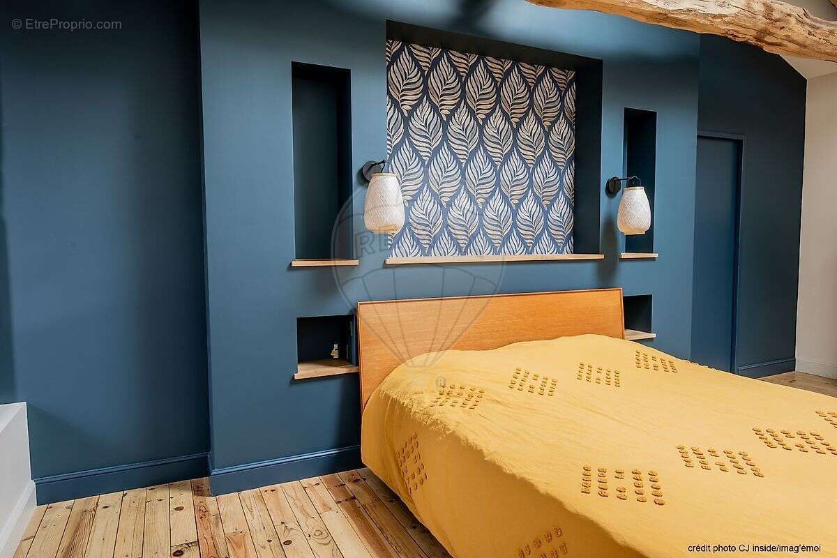 Maison à VILLIE-MORGON