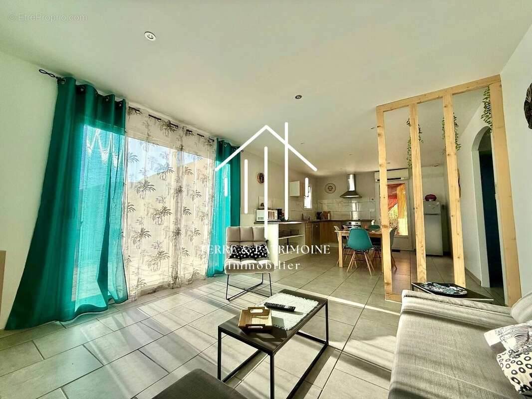 Maison à VALLON-PONT-D'ARC