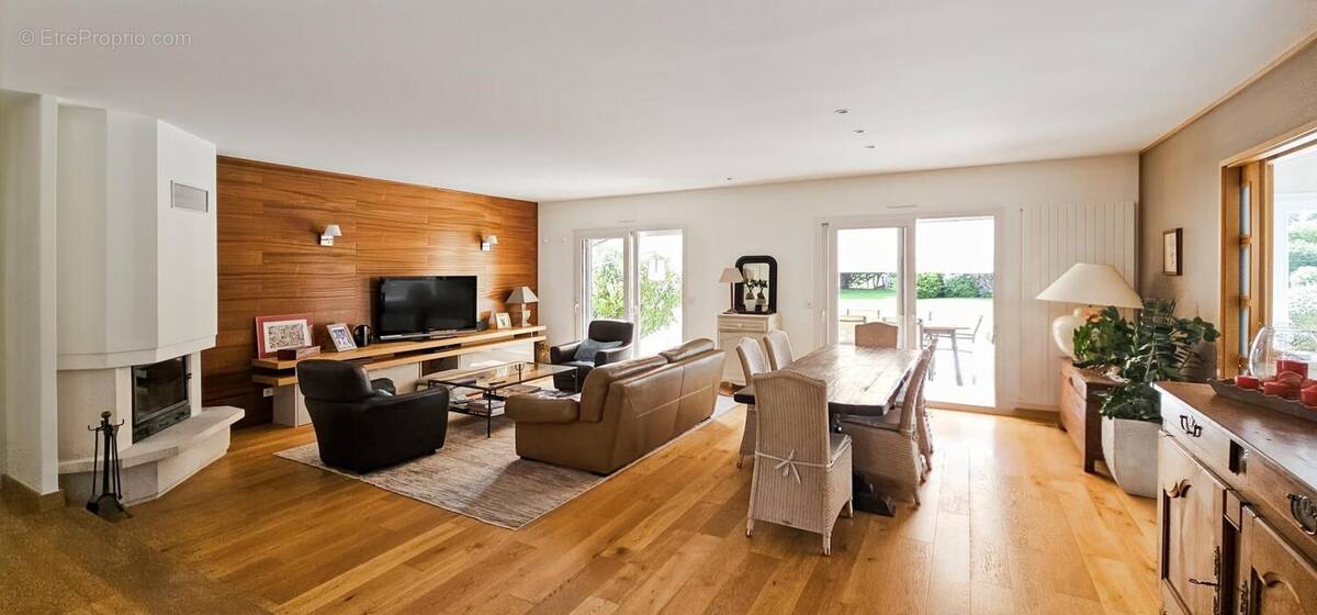 Photo 1 - Maison à BELLERIVE-SUR-ALLIER