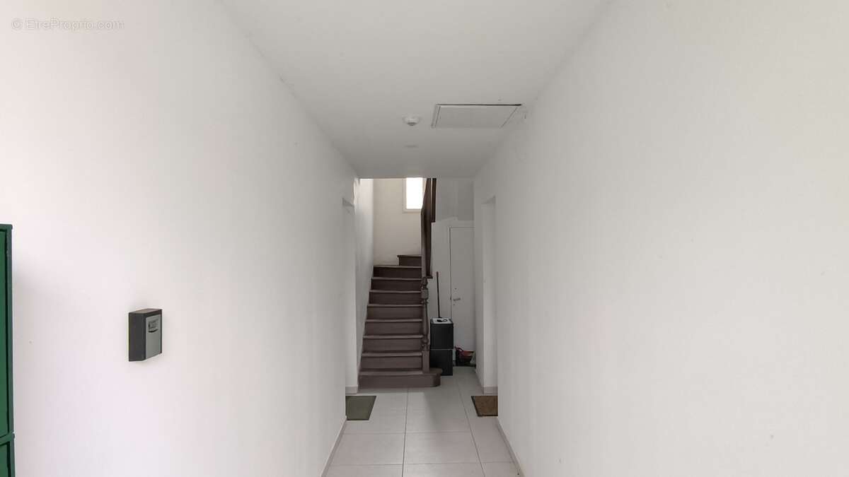 Immeuble à vendre CAZERES SUR L'ADOUR (40) - photo 2