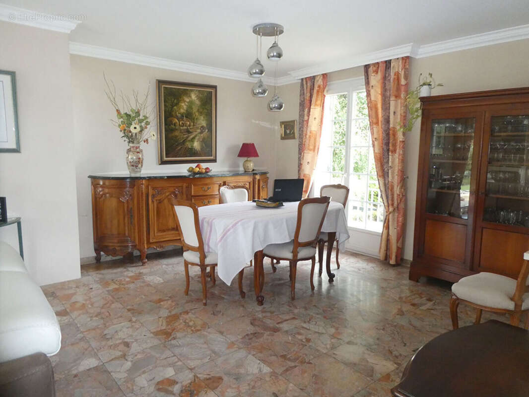 Maison à PONT-L'EVEQUE