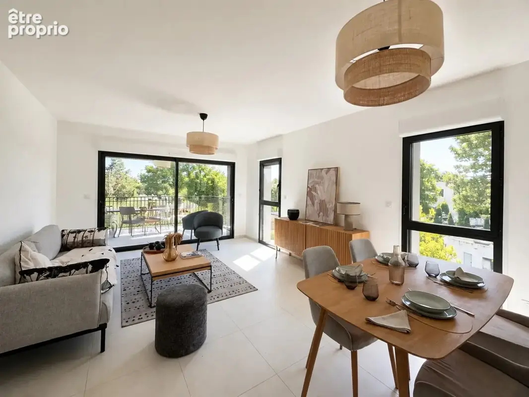 Appartement à MARSEILLE-8E
