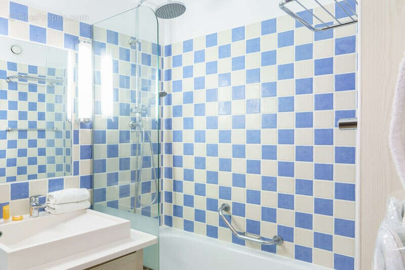 Chambre simple Lmnp renta. 6.70 % - photo 3