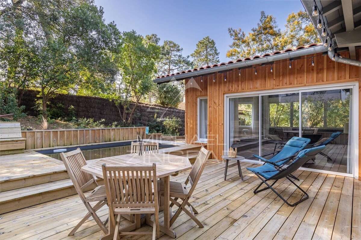 Maison à LE BOUSCAT