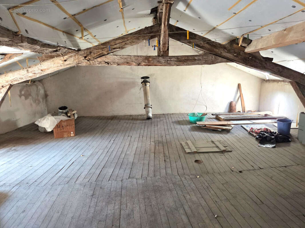 Beau potentiel pour cette maison de village - photo 14
