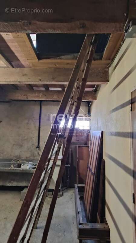 Maison à TRAVAILLAN